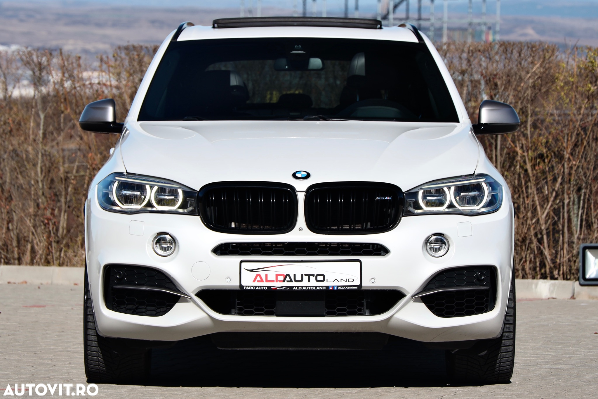 BMW X5 M M50d - 37