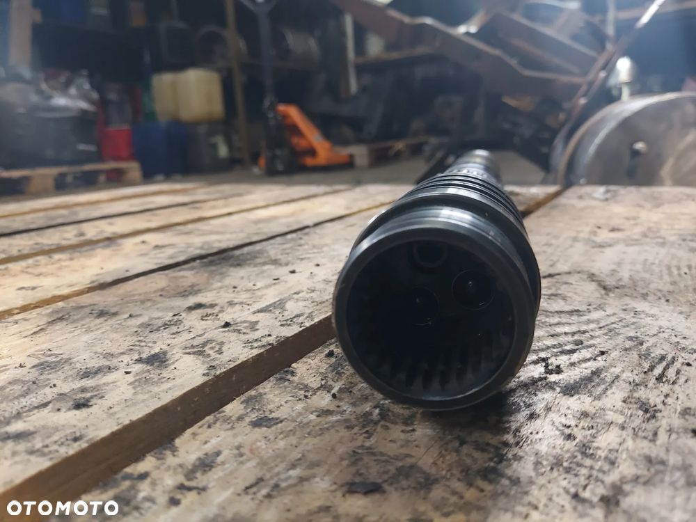 Wałek skrzyni sprzęgła 2092359209 ZF Autopower JOHN DEERE - 5