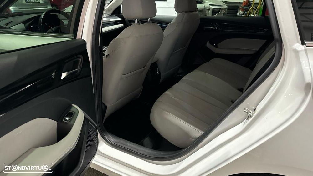 MG MG5 51 kWh Comfort - 6