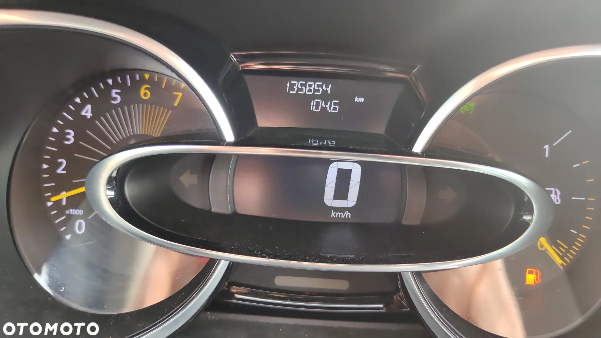 Renault Clio (Energy) TCe 90 Start & Stop LIMITED - 12
