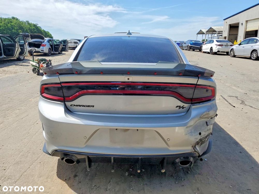 Dodge Charger 5.7 R/T - 7