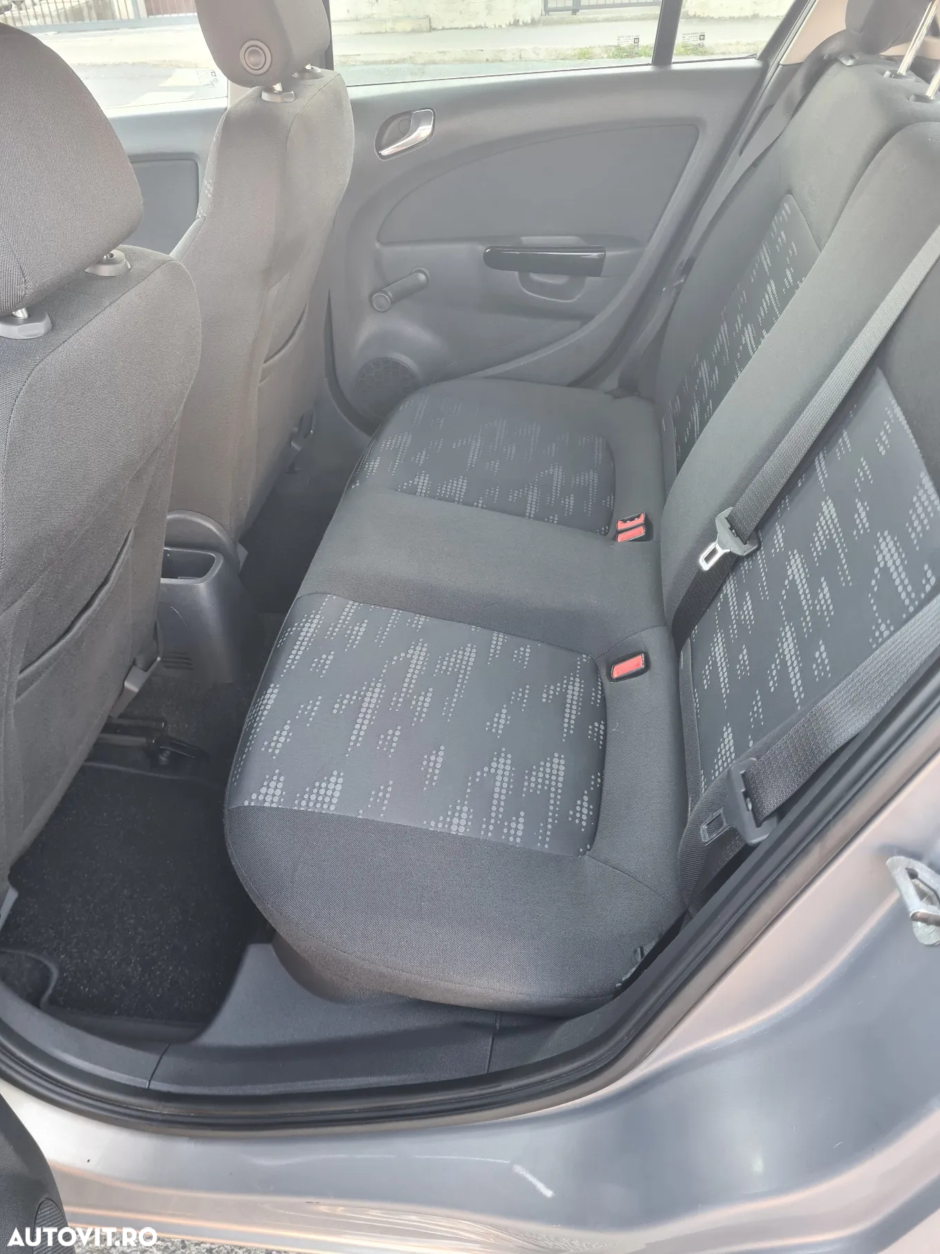 Opel Corsa 1.3 CDTI EcoFlex Start/Stop Cosmo - 10