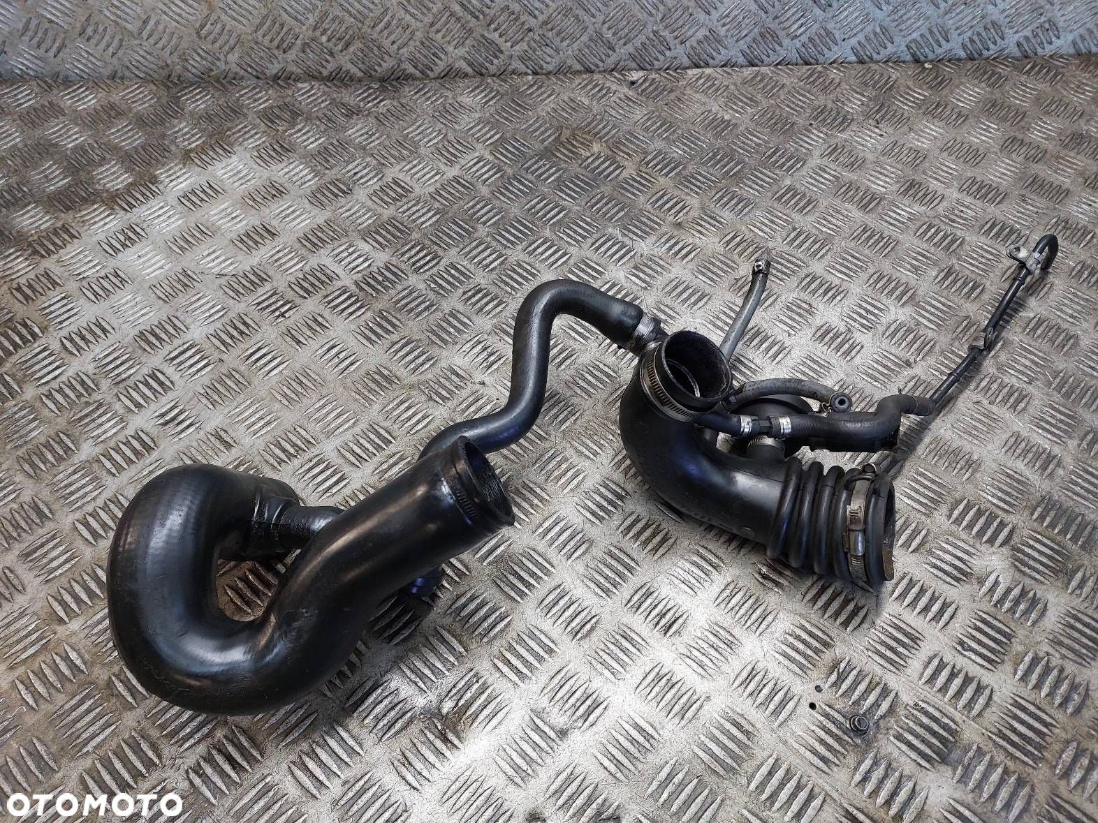 RURA DOLOT POWIETRZA VOLKSWAGEN PASSAT B5 1.8 T 4B0145832 034145710A - 1