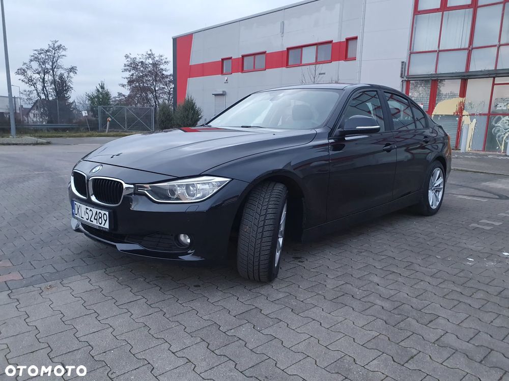 BMW Seria 3 318d DPF - 2