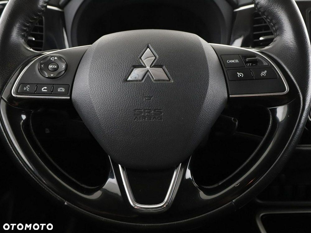 Mitsubishi Outlander 2.0 2WD Edition 100 - 21