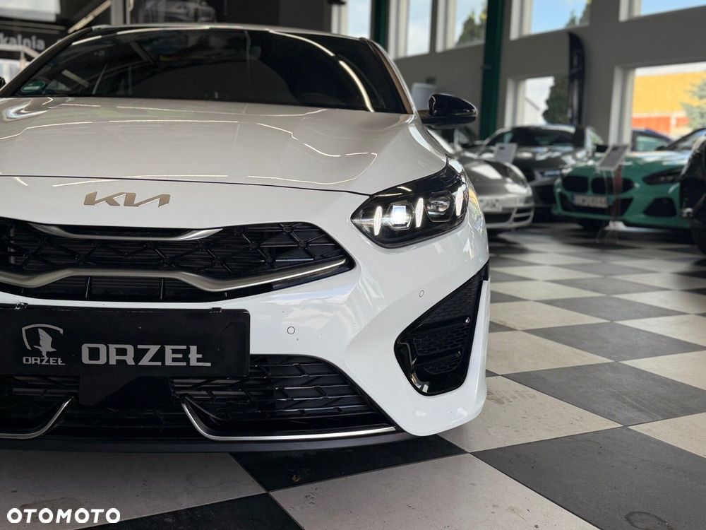 Kia ProCeed - 39