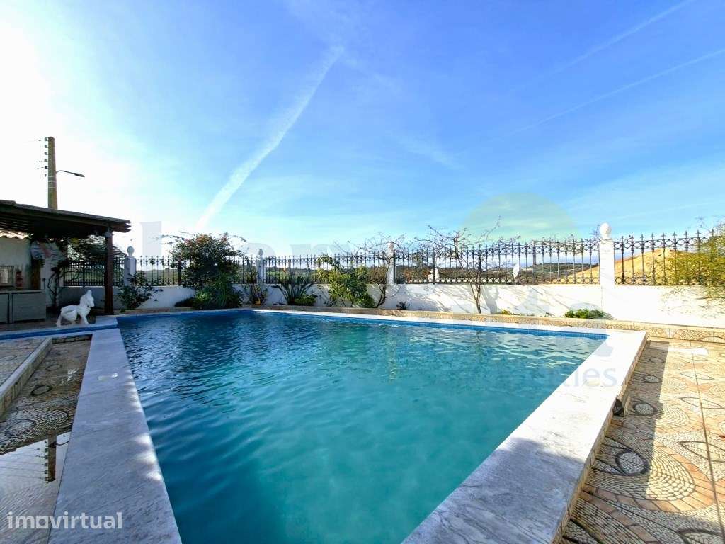 Moradia T3 - Piscina Privada e Vistas Desafogadas - Vale do Pereiro - Grande imagem: 2/14