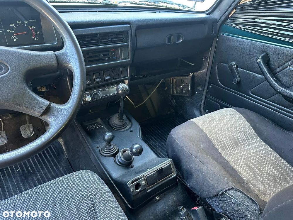 Lada Niva - 6