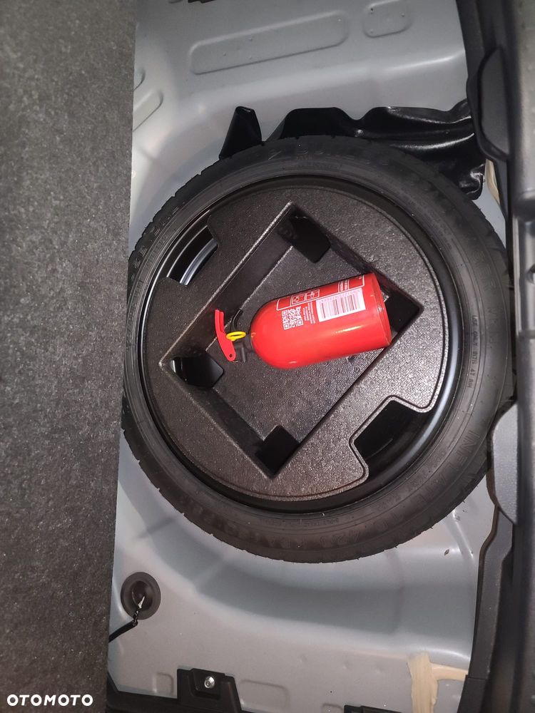 Toyota Yaris 1.5 Selection Style CVT - 33