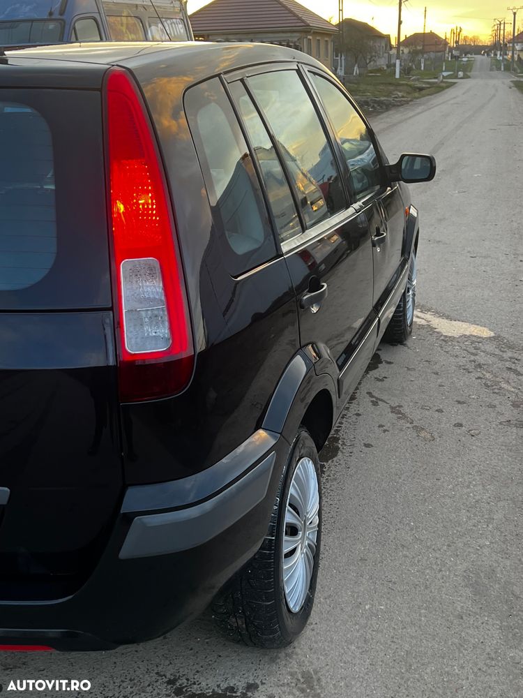 Ford Fusion 1.25 Black Magic - 2