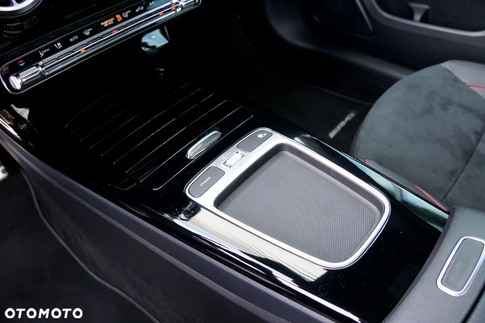 Mercedes-Benz Klasa A 200 AMG Line 7G-DCT - 16