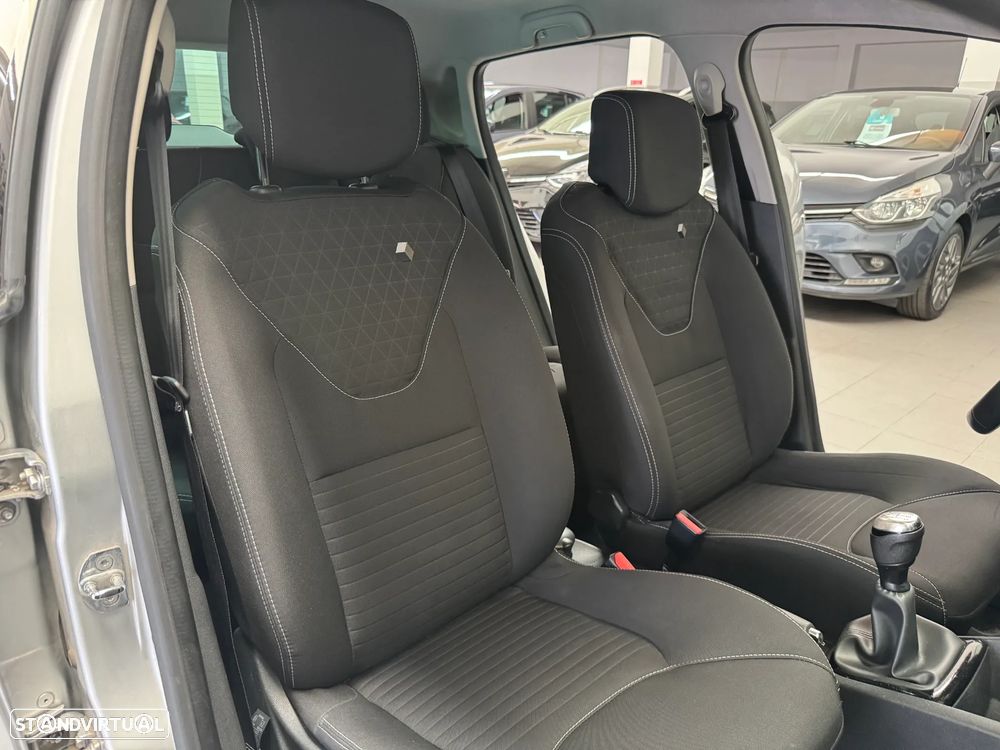 Renault Clio TCe 90 Limited - 18