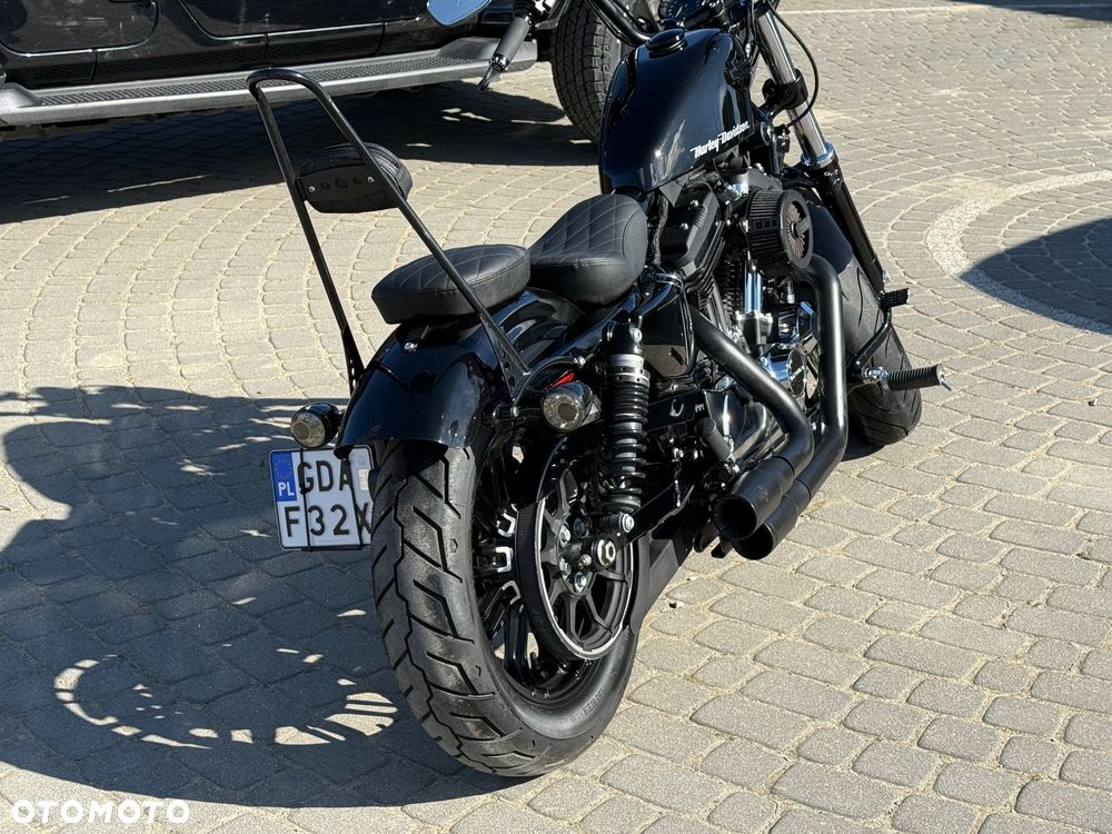 Harley-Davidson Sportster - 10