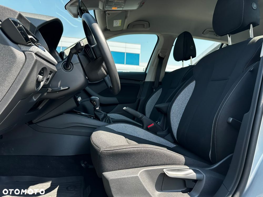 Skoda Kamiq 1.0 TSI Selection DSG - 9