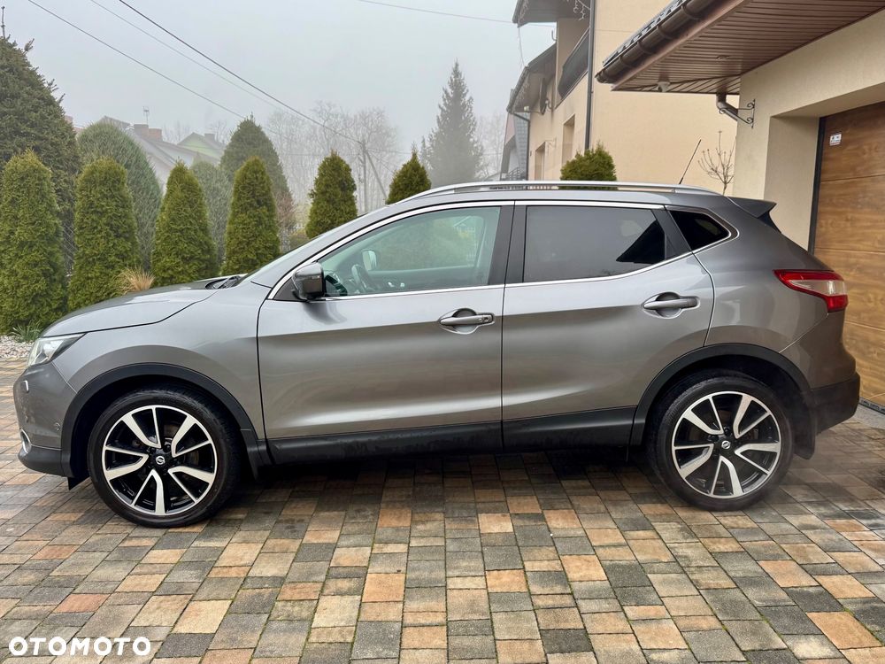 Nissan Qashqai 1.6 DIG-T TEKNA+ - 3
