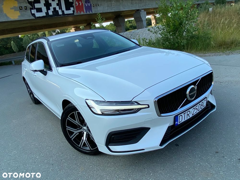 Volvo V60 B4 D Momentum Core - 32