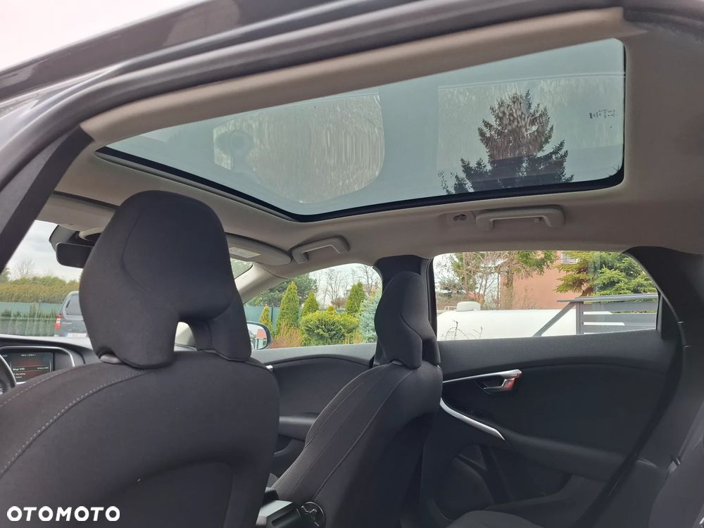 Volvo V40 T2 You - 30