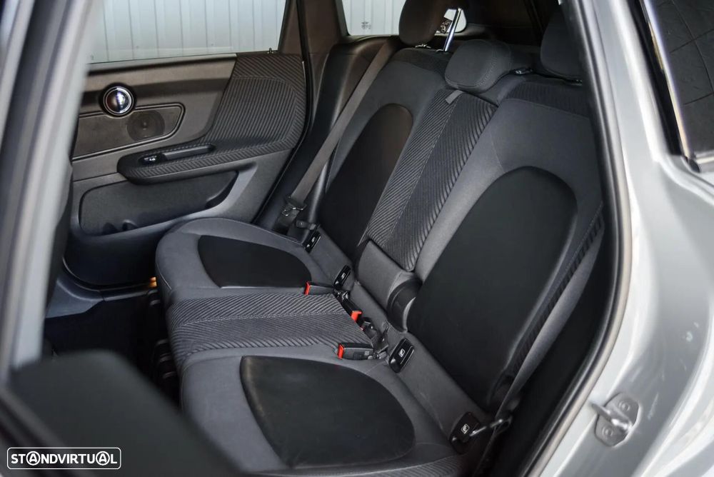 MINI Countryman Cooper D John Cooper Works - 28