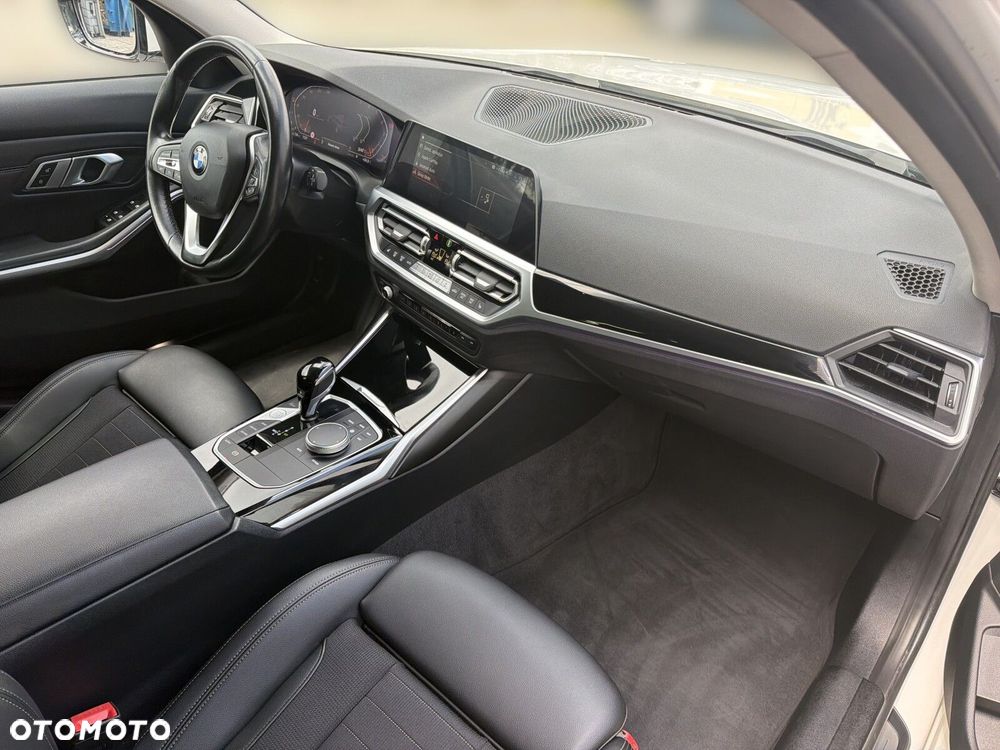 BMW Seria 3 - 21