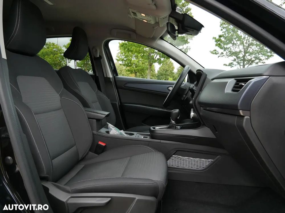 Renault Arkana E-TECH 145 Evolution - 10