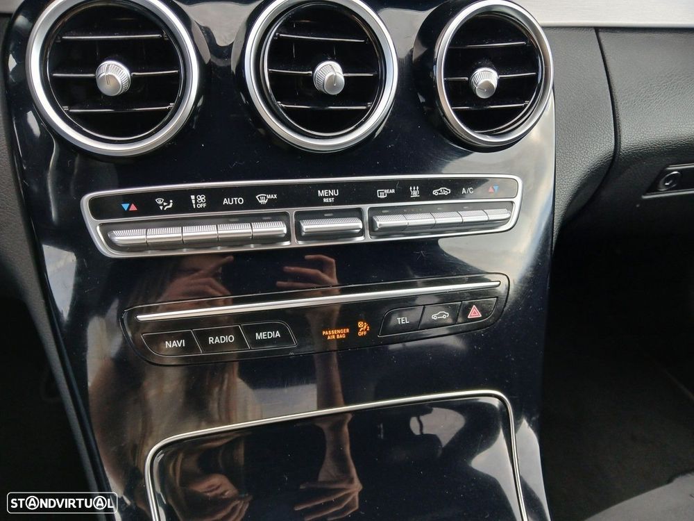Mercedes-Benz C 300 de Edition - 26