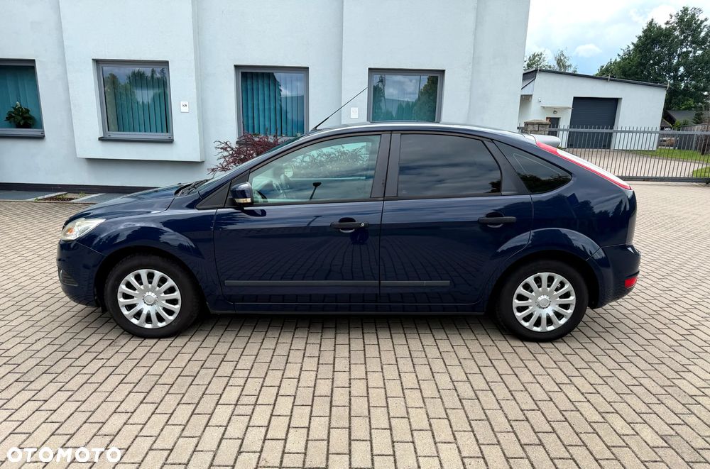 Ford Focus 1.4 Ambiente - 5