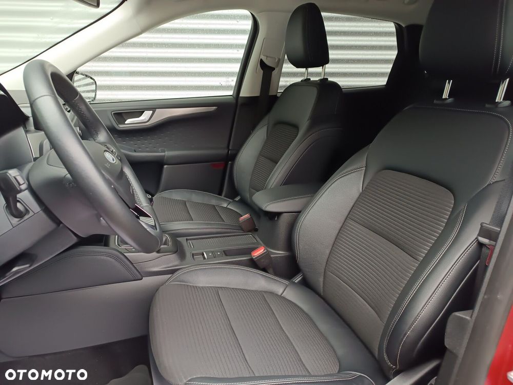Ford Kuga 2.0 TDCi FWD Titanium - 14