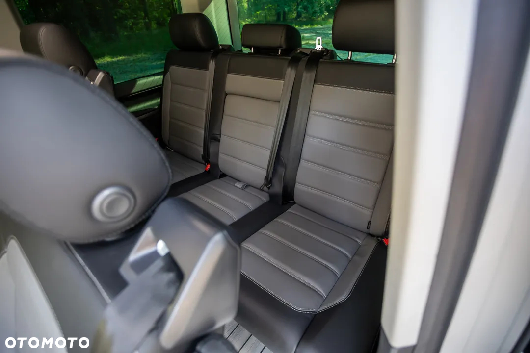 Volkswagen Multivan 6.1 2.0 TDI L1 Highline 4Motion DSG - 18