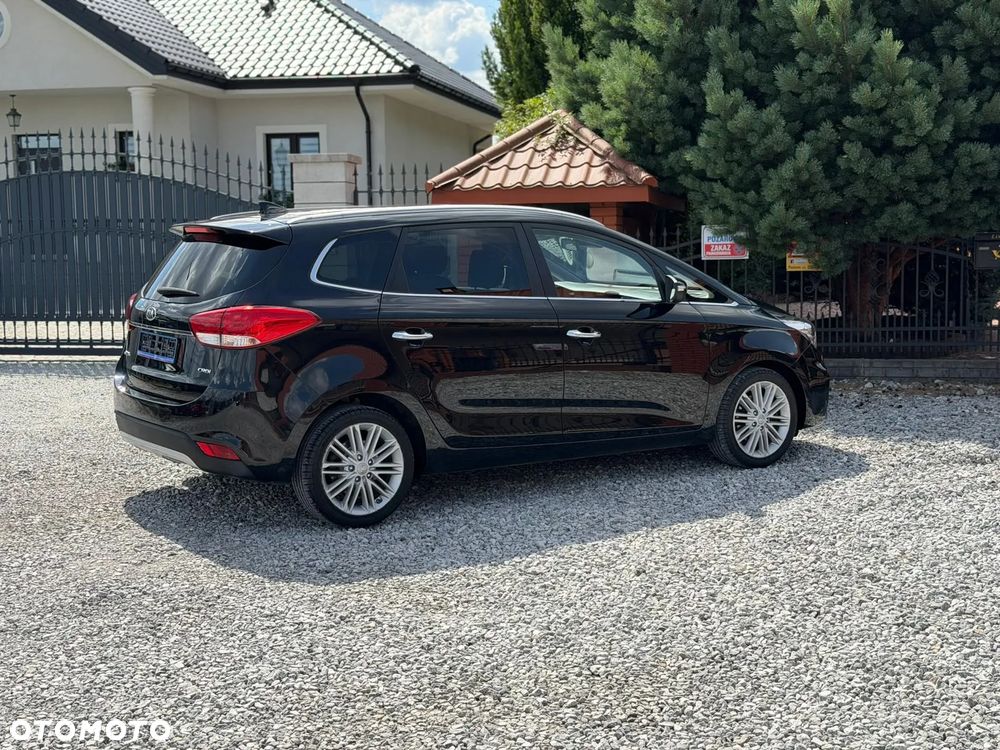 Kia Carens 1.7 CRDi M 7os EU6 - 8