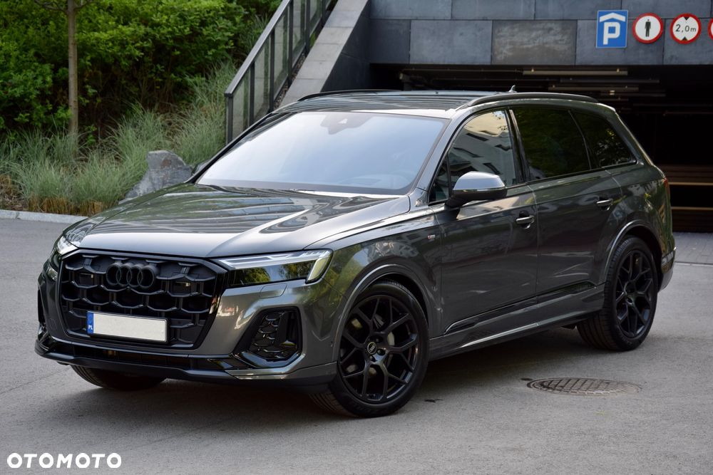 Audi Q7 50 TDI mHEV Quattro Black Edition Tiptr - 4