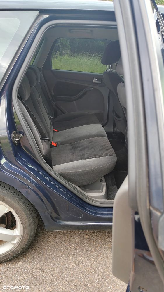 Ford Focus 1.6 TDCi Ghia - 15