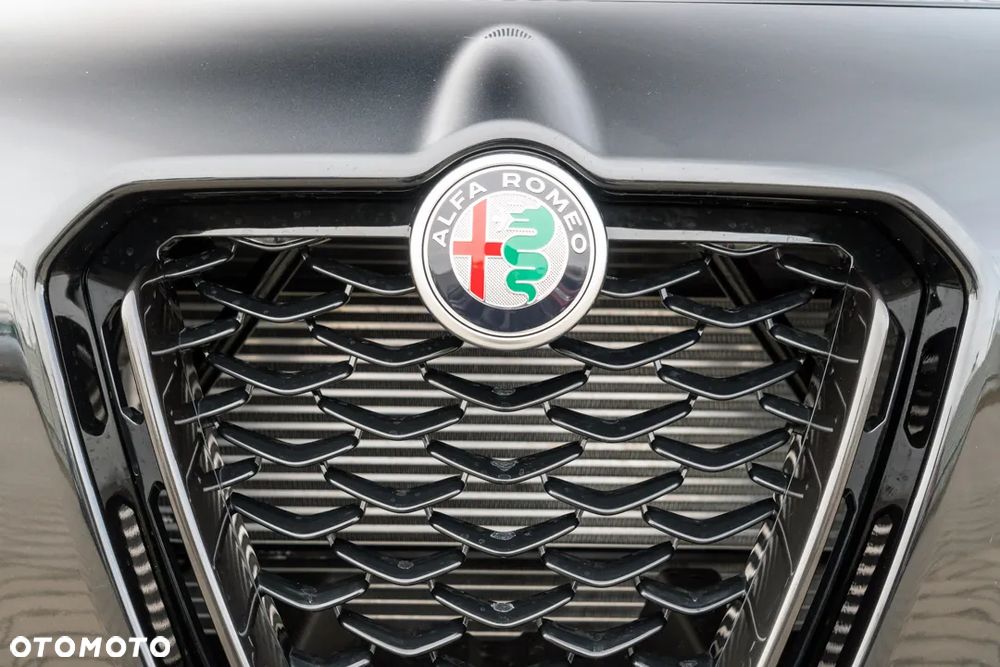 Alfa Romeo Stelvio 2.0 Turbo Veloce Q4 - 5