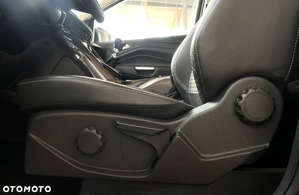 Ford Kuga 1.5 EcoBoost FWD Titanium Plus ASS - 21