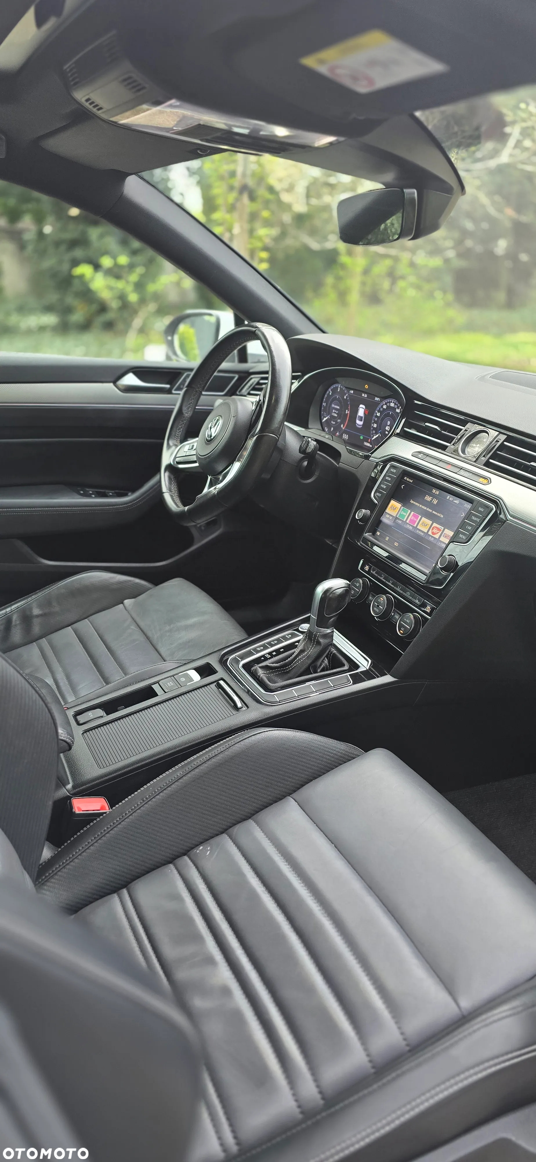 Volkswagen Passat - 7