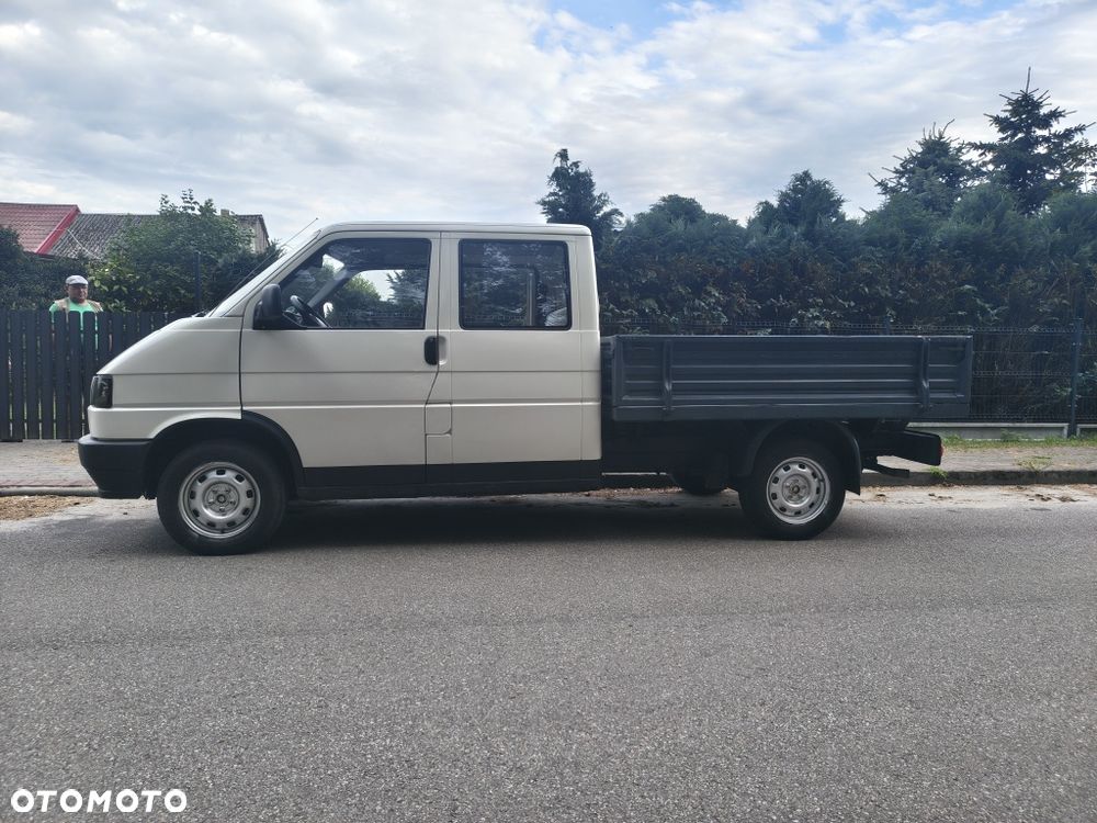 Volkswagen Transporter - 4