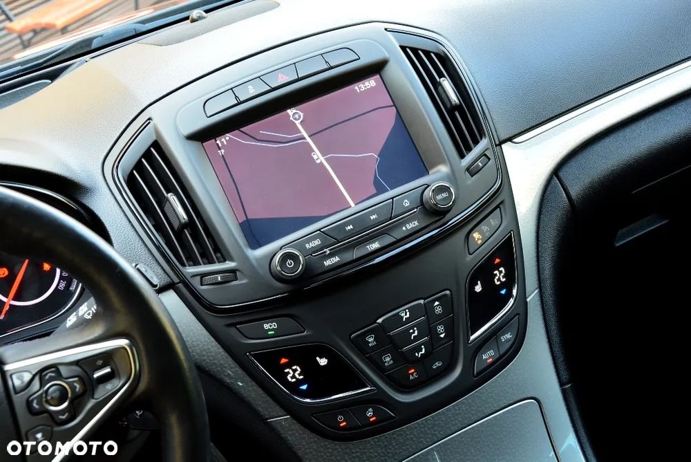 Opel Insignia 1.4 T Edition S&S - 10