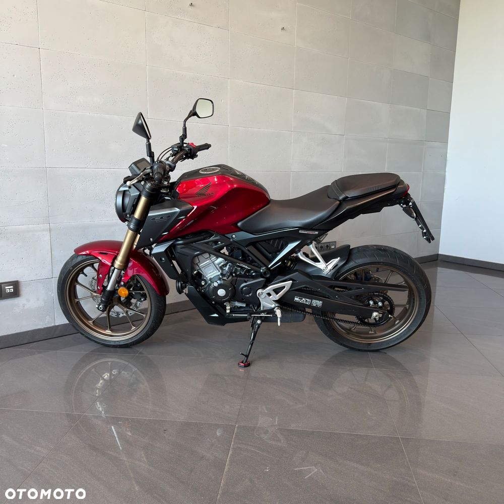 Honda CB - 10