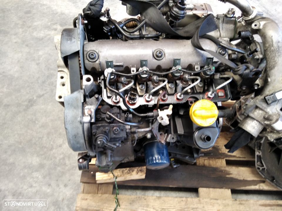 Motor Renault F9Q 872 scenic 2010 - 1