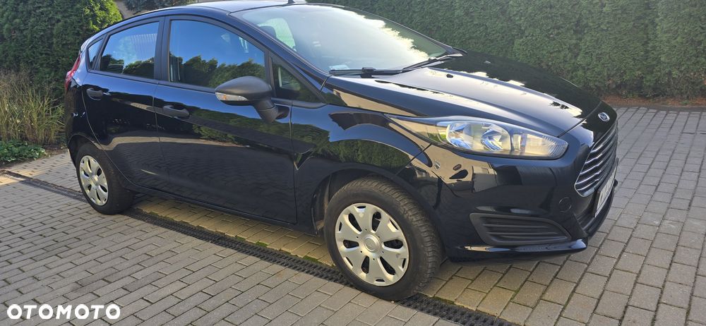 Ford Fiesta - 12