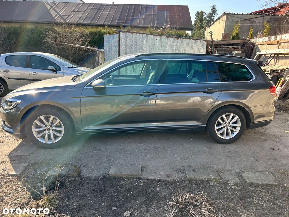 Volkswagen Passat - 3