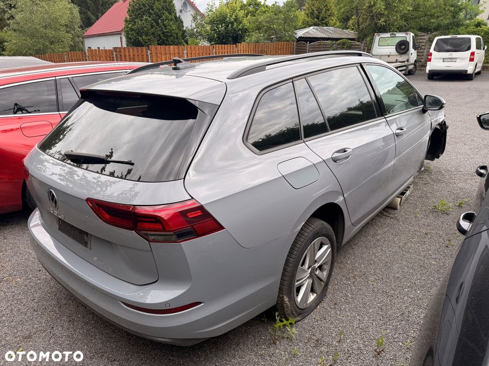Volkswagen Golf Variant 2.0 TDI SCR Life - 5
