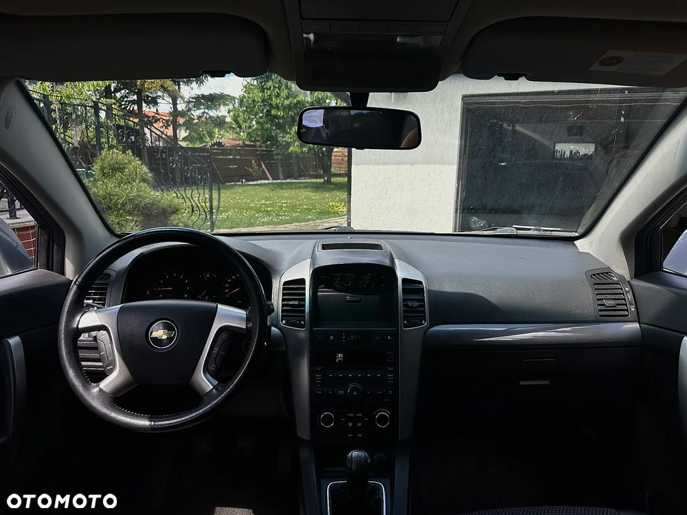 Chevrolet Captiva 2.4 2WD 7 Sitzer LS - 10