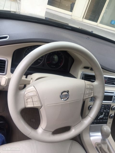 Volvo S80 2.4 D5 Momentum - 2