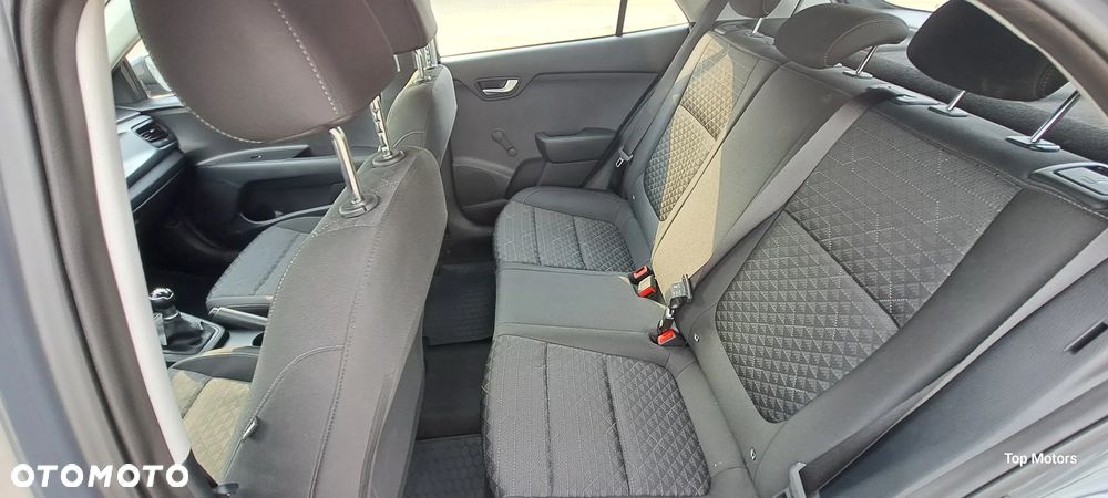 Kia Rio 1.2 M - 22