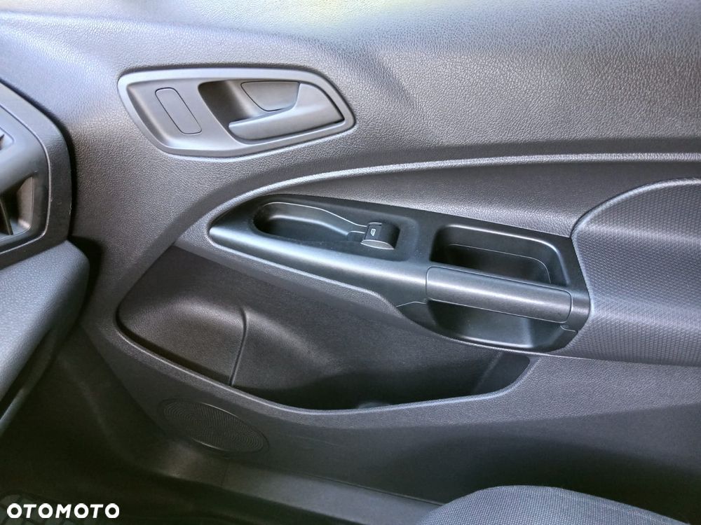 Ford Transit Connect - 7