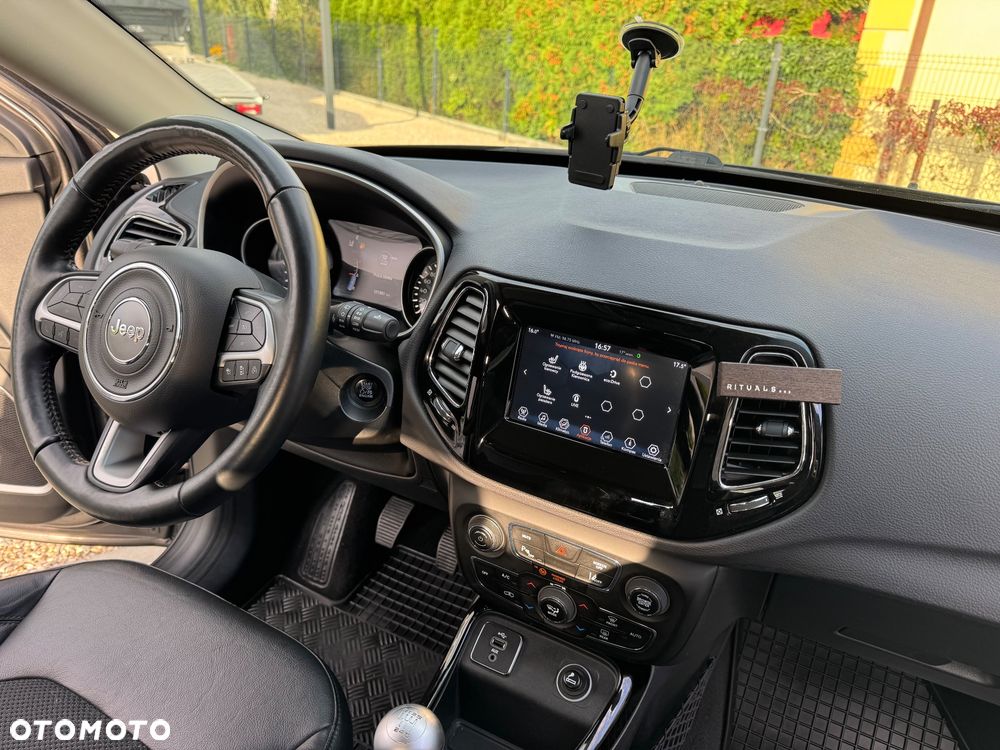 Jeep Compass 1.4 MultiAir Business Line - 37