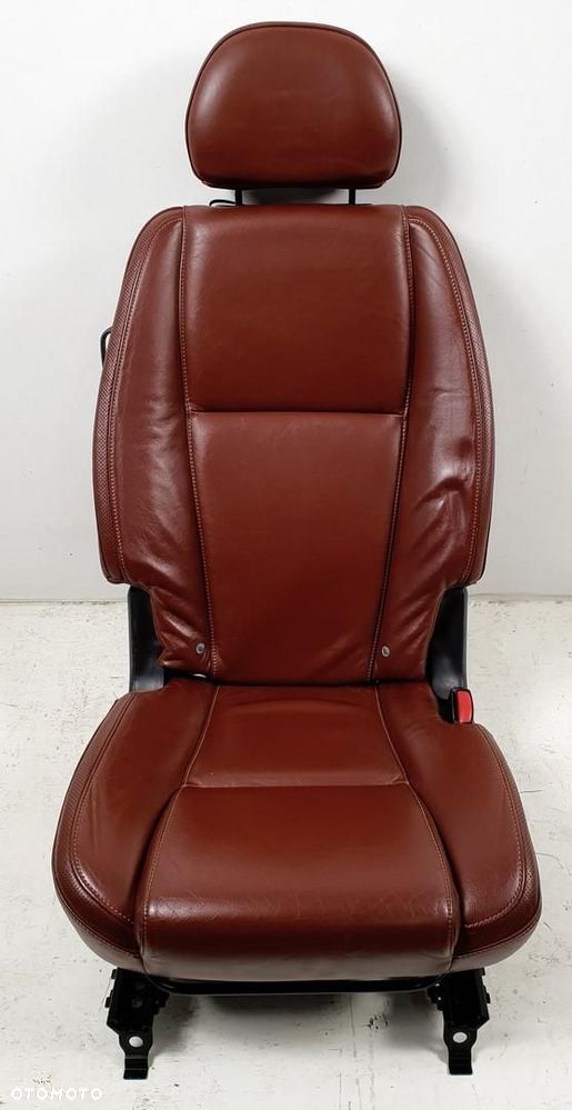 FOTEL PRAWY TYŁ TYLNY SKÓRA VOLVO XC90 - 1