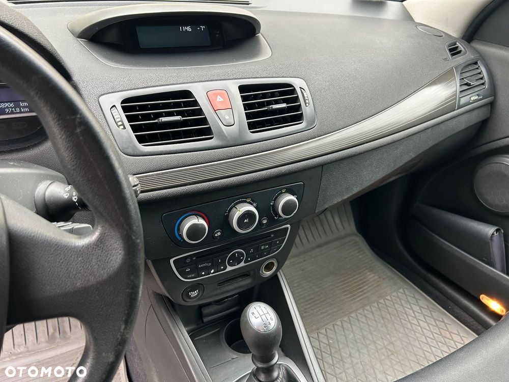 Renault Megane 1.6 16V Expression - 12