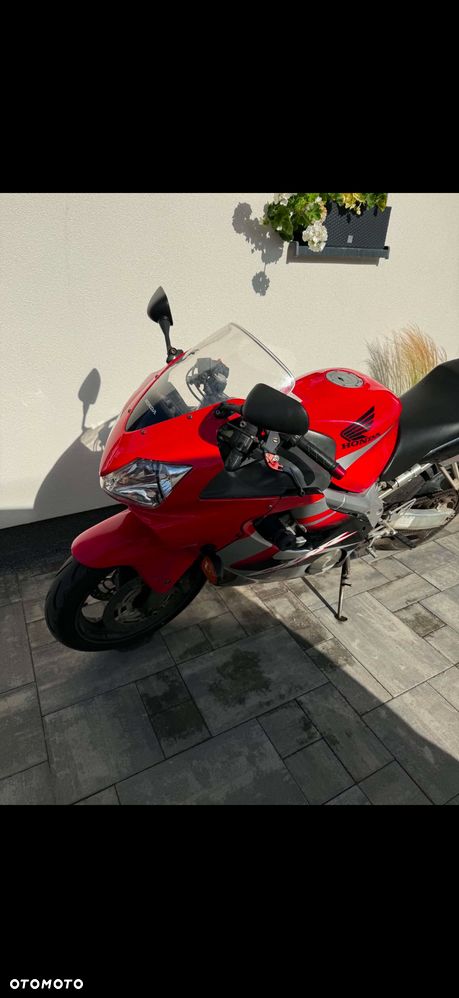 Honda CBR - 4