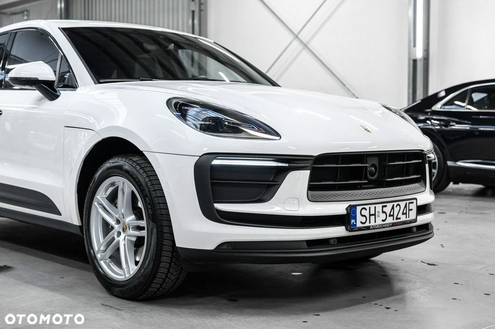 Porsche Macan Standard - 12